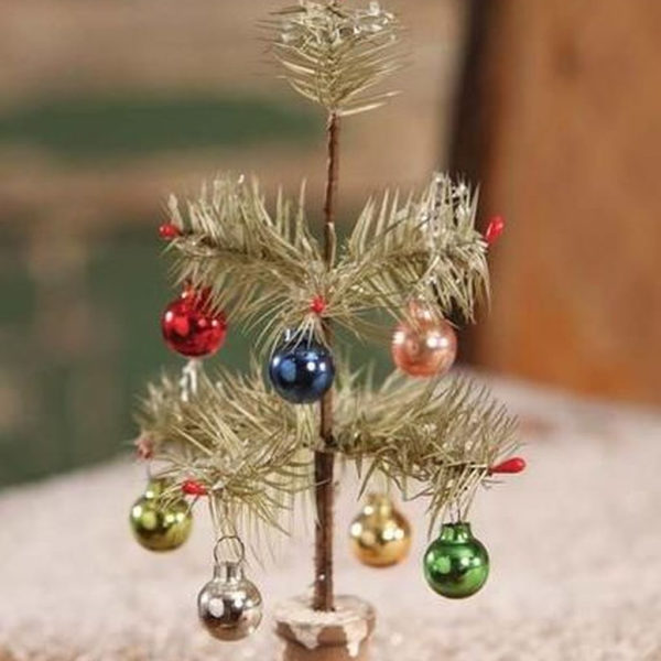 Delicate Tiny Winter Trees Design Ideas That You Should Try 30