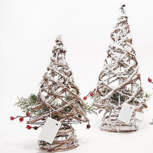 Delicate Tiny Winter Trees Design Ideas That You Should Try 31