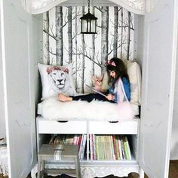 Enchanting Reading Nooks Design Ideas That You Need To Try 28