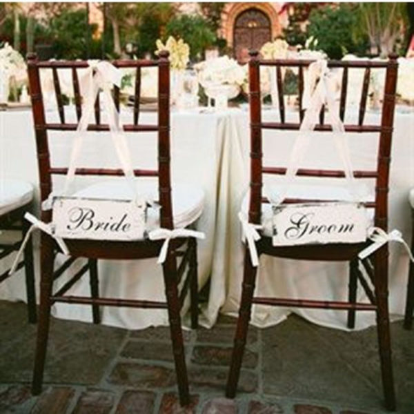 Magnificient Outdoor Wedding Chairs Ideas That Suitable For Couple 32
