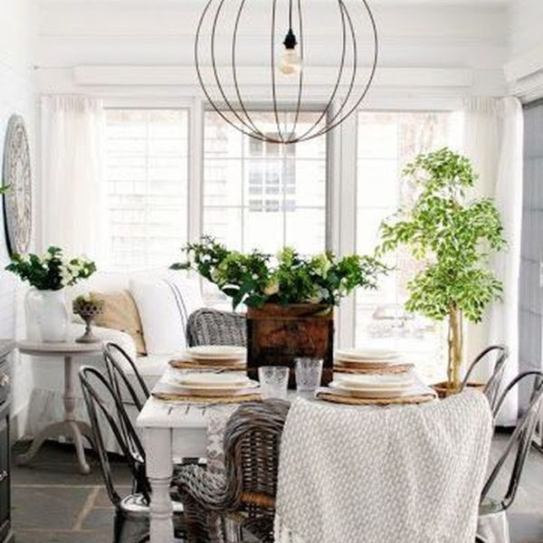 Perfect White Sunroom Design Ideas That Look So Awesome 03