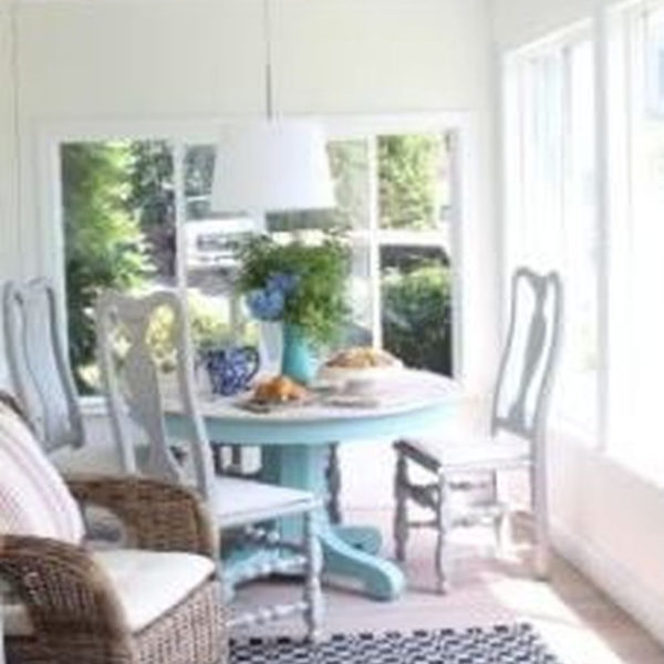 Perfect White Sunroom Design Ideas That Look So Awesome 16