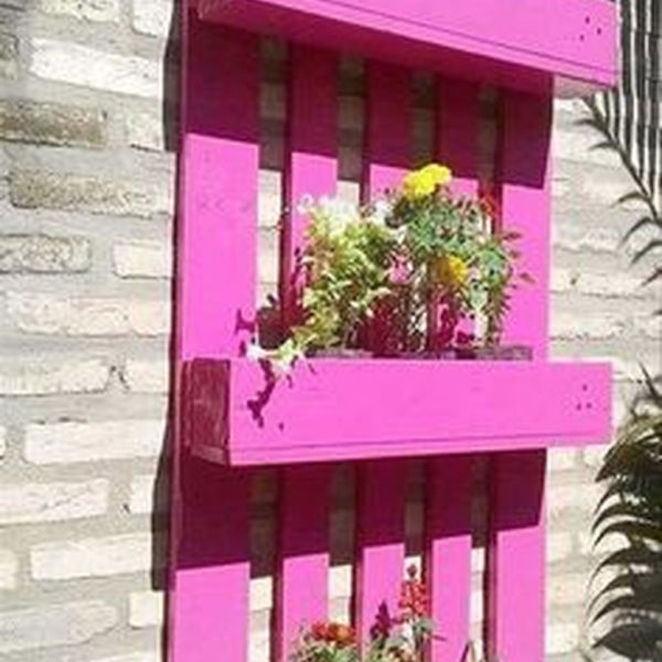 Splendid Recycled Planter Design Ideas That You Need To Try 26