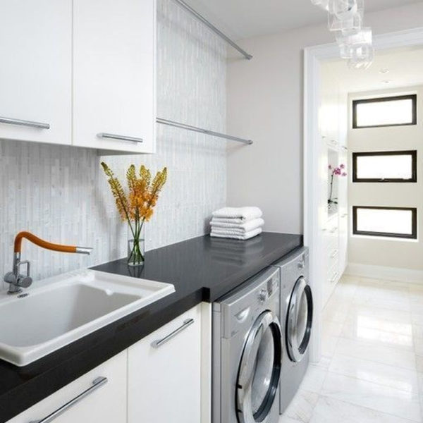 Wonderful Bright Laundry Room Designs Ideas That You Need To Try 08