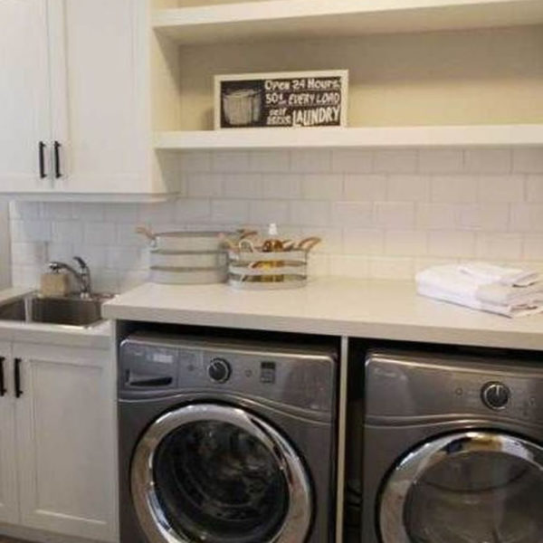 Wonderful Bright Laundry Room Designs Ideas That You Need To Try 22