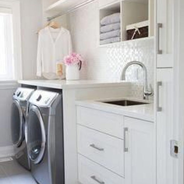 Wonderful Bright Laundry Room Designs Ideas That You Need To Try 32