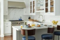 Images Of Small Kitchens With Peninsulas